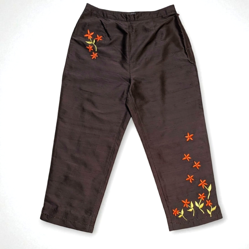 Harold's‎ Brown Embroidered Floral Capri Pants Orange Flowers Size 8 Designer - Picture 1 of 10